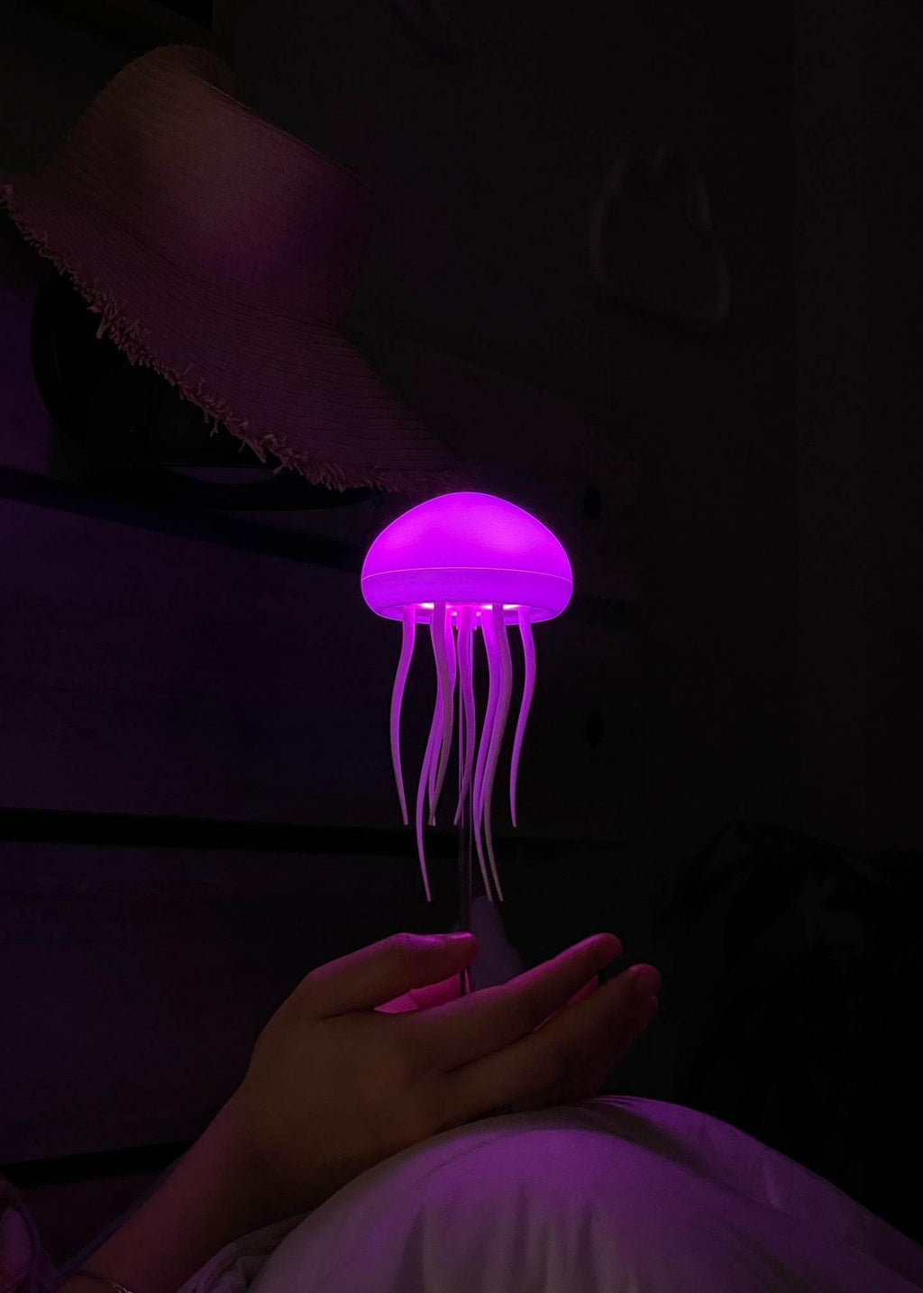 Floating Jellyfish Lamp - mybabyx.store